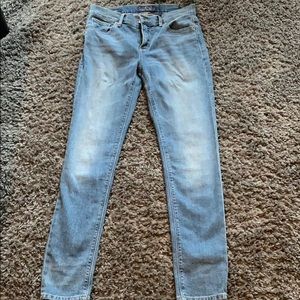 Lucky brand size 6/28 jeans